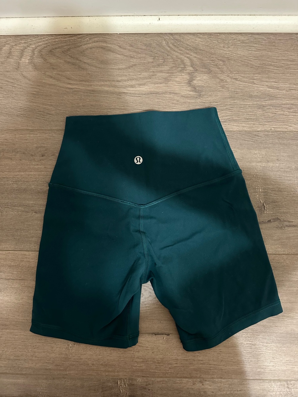 lululemon High-Rise Bike Shorts in Deep Teal, Size 2 - Picture 2 of 5